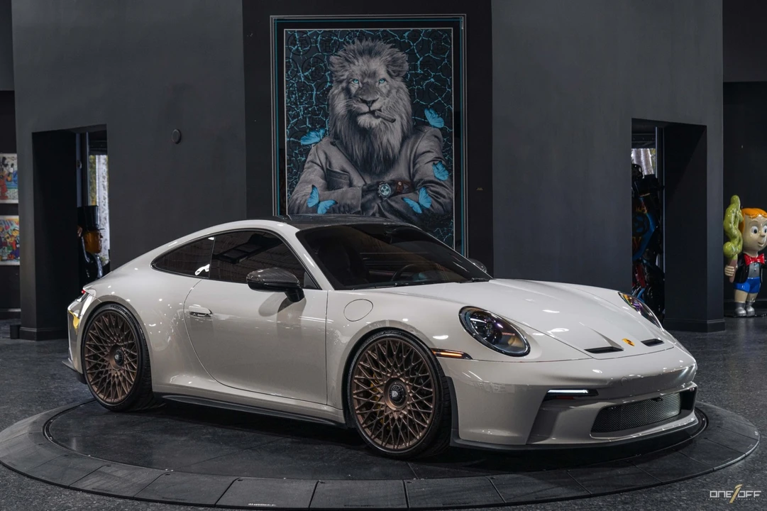 2022 Porsche 992 GT3 - Image 9 of 21