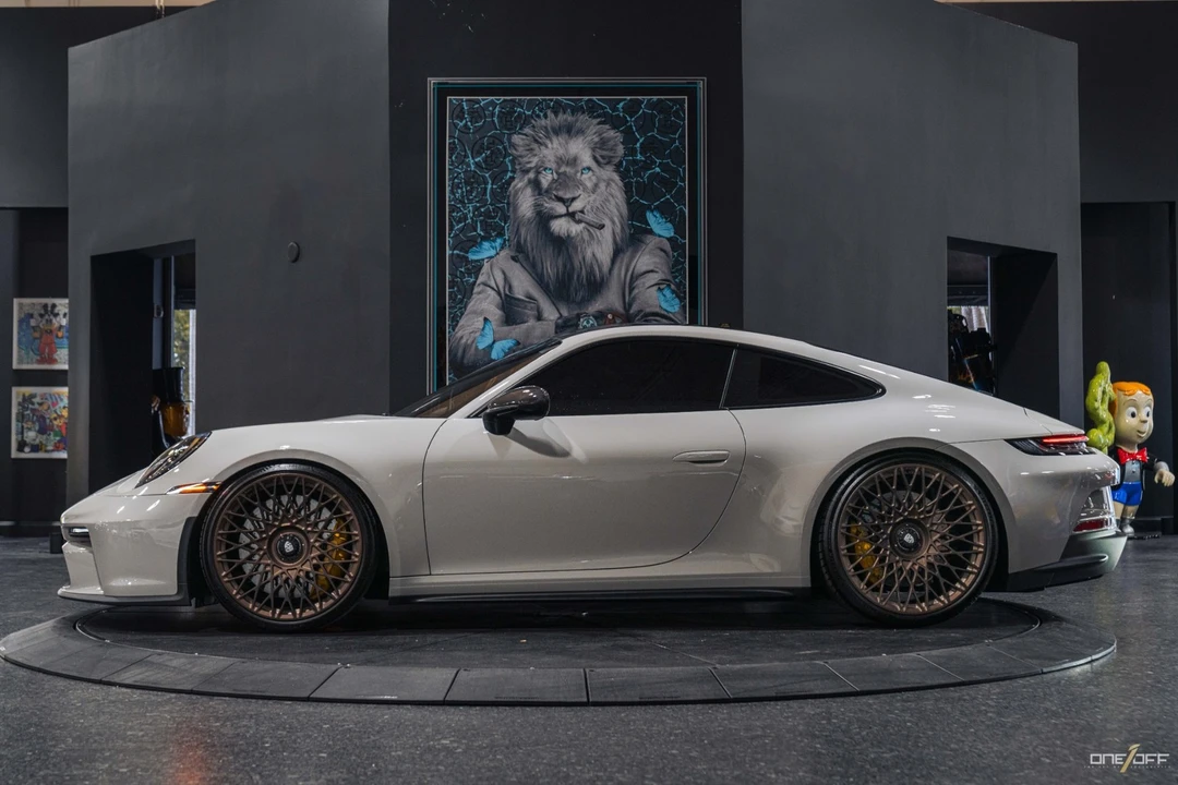 2022 Porsche 992 GT3 - Image 6 of 21