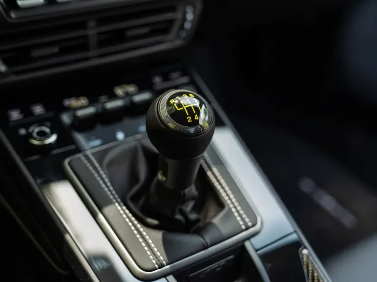 2022 Porsche 992 GT3 - Image 22 of 31