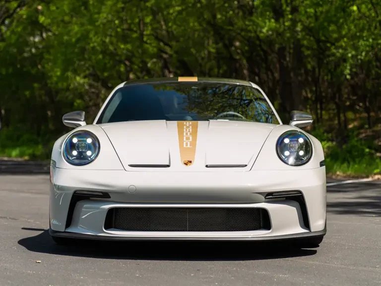 2022 Porsche 992 GT3 - Image 8 of 31