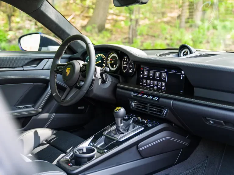 2022 Porsche 992 GT3 - Image 17 of 31