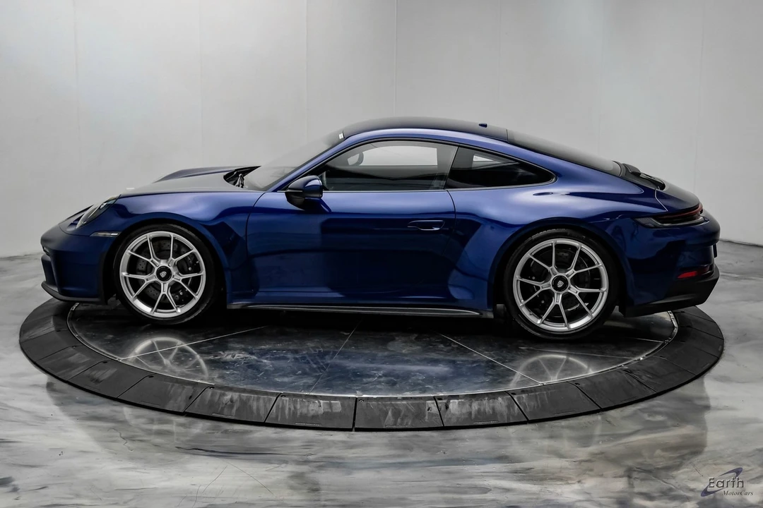 2022 Porsche 992 GT3 - Image 9 of 21