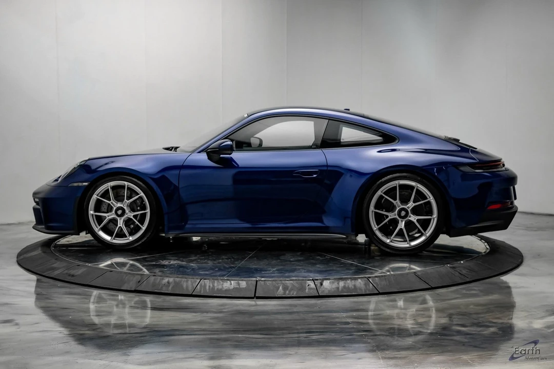 2022 Porsche 992 GT3 - Image 8 of 21