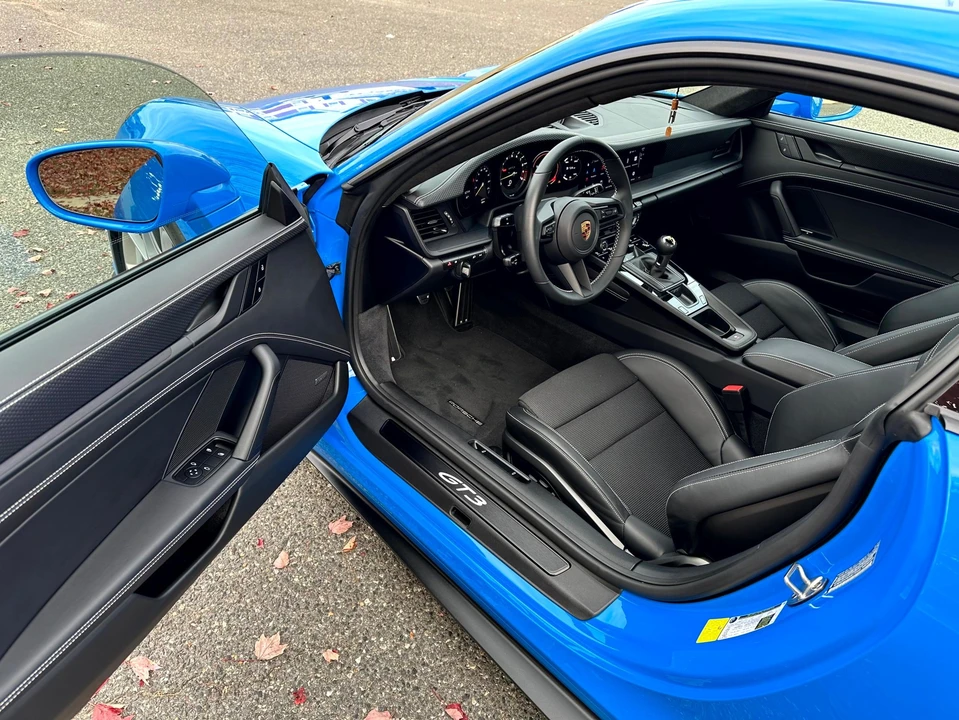 2022 Porsche 992 GT3 - Image 13 of 29