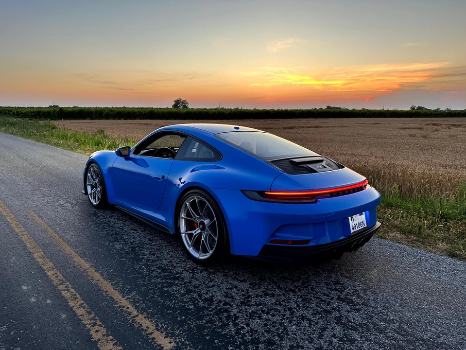 2022 Porsche 992 GT3 - Image 23 of 29