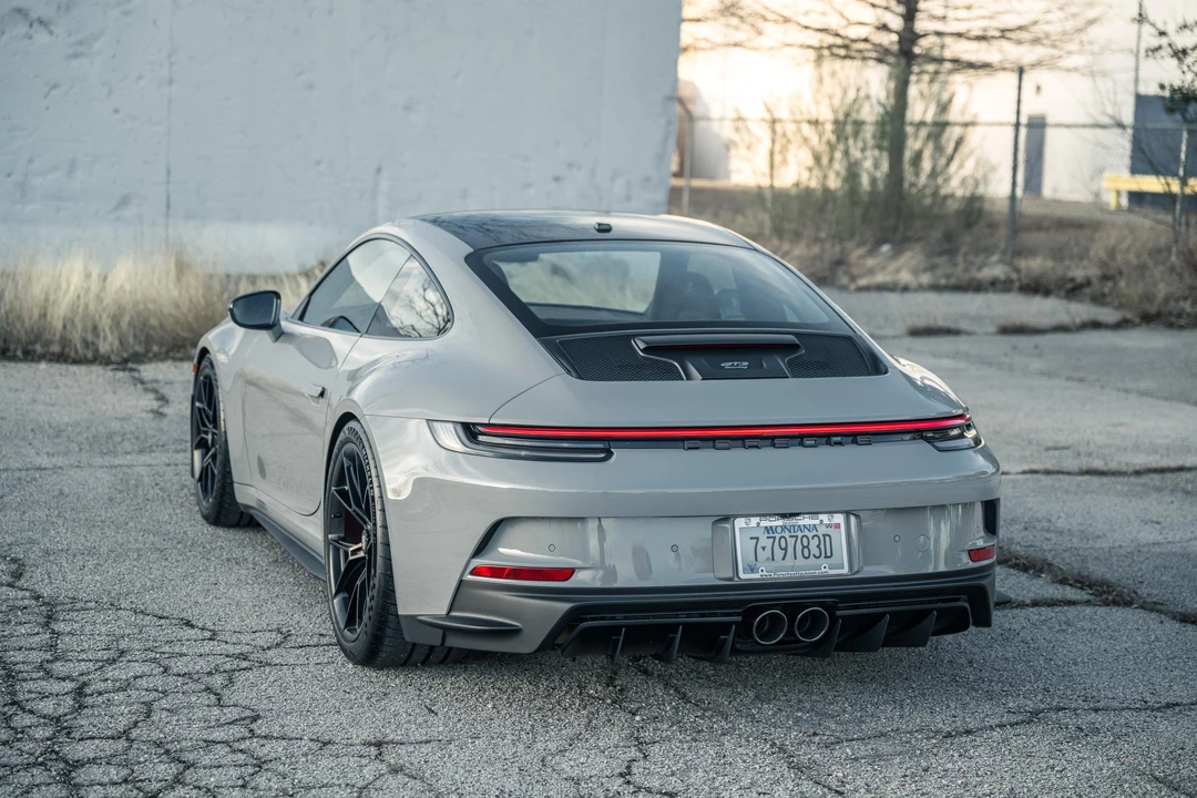 2022 Porsche 992 GT3 - Image 19 of 31