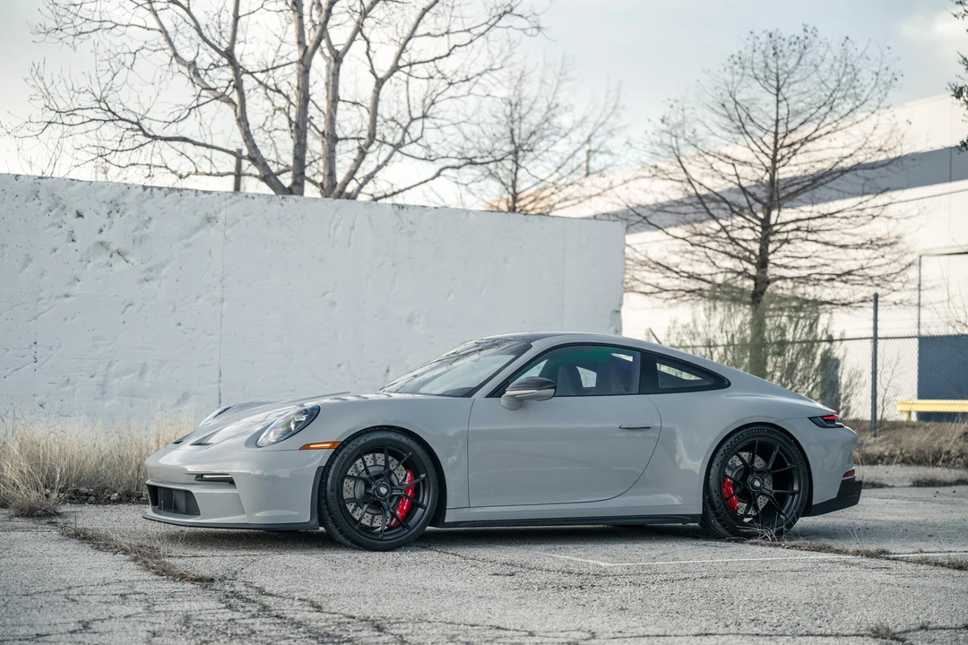 2022 Porsche 992 GT3 - Image 14 of 31