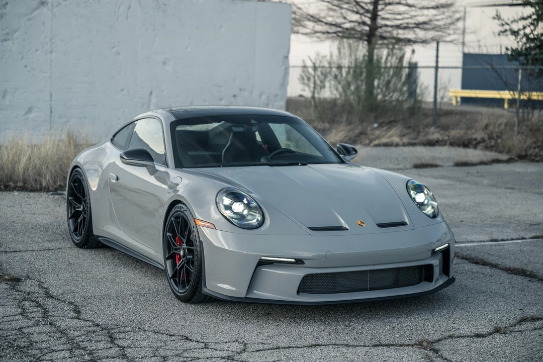2022 Porsche 992 GT3 - Image 29 of 31