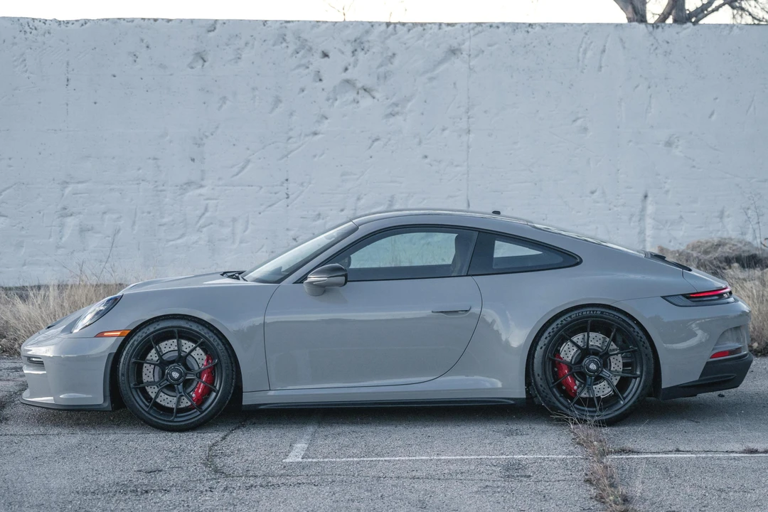 2022 Porsche 992 GT3 - Image 3 of 31