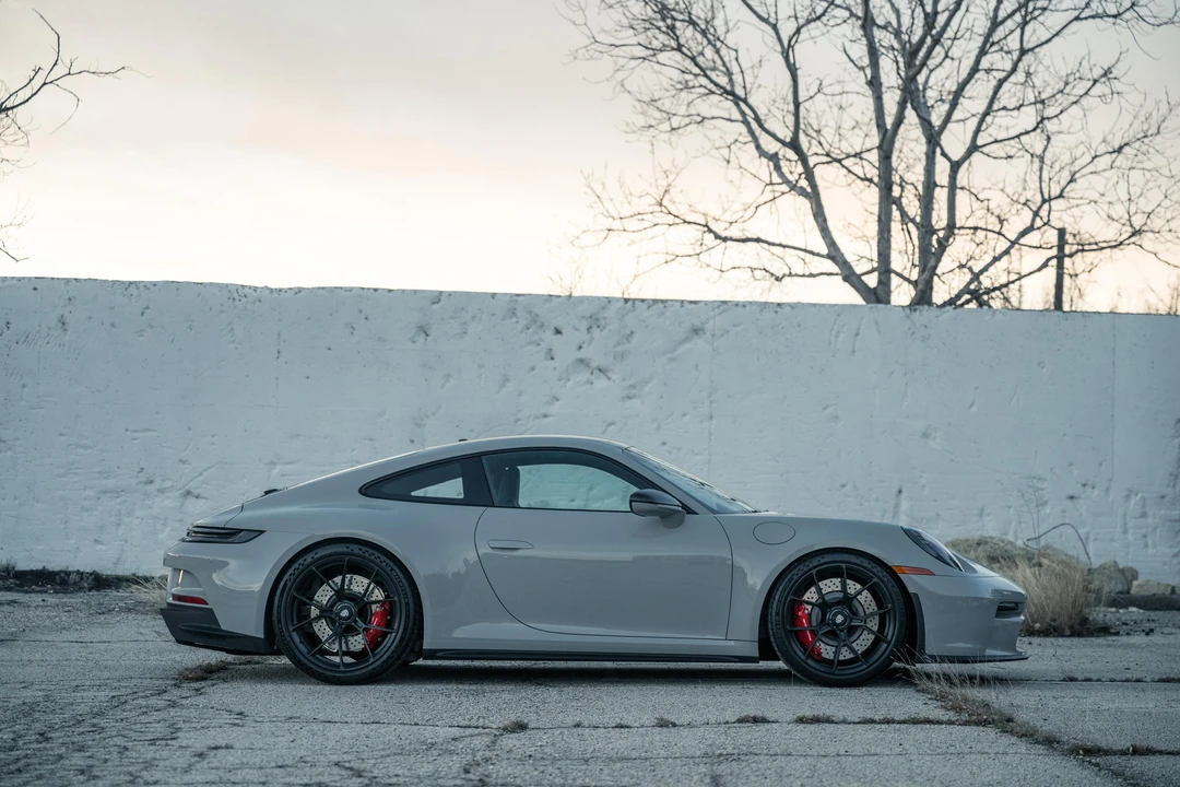 2022 Porsche 992 GT3 - Image 26 of 31