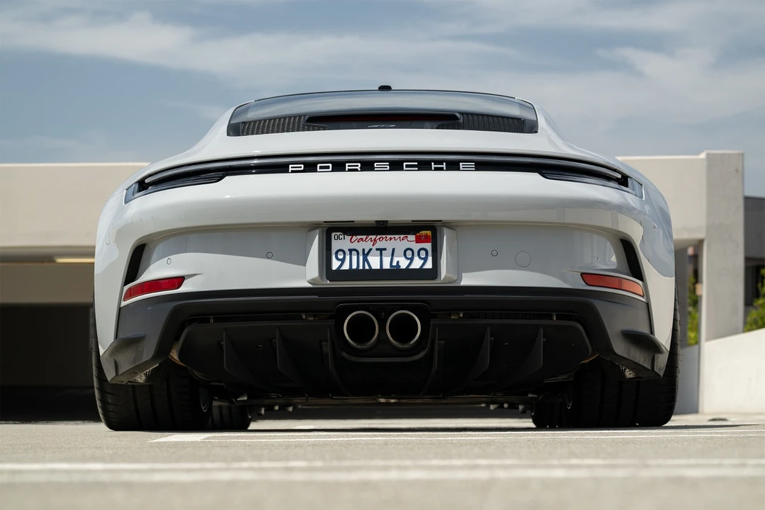 2022 Porsche 992 GT3 Touring - Image 16 of 31