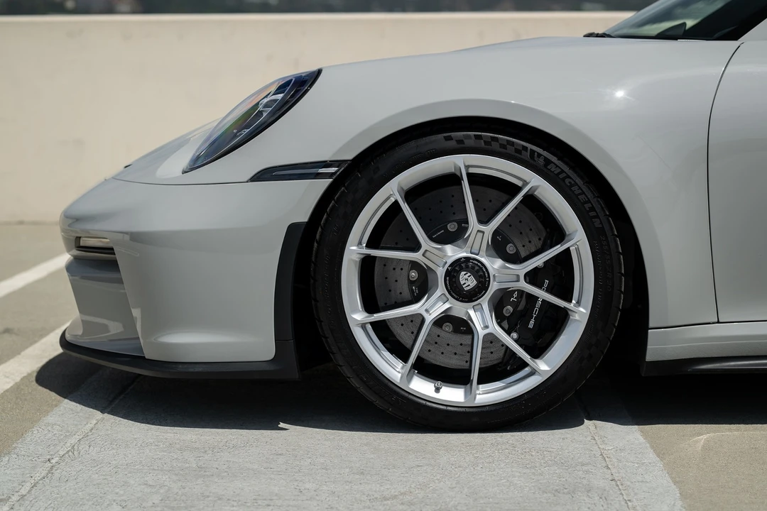 2022 Porsche 992 GT3 Touring - Image 21 of 31
