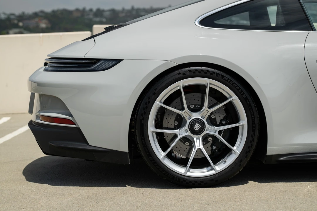 2022 Porsche 992 GT3 Touring - Image 23 of 31