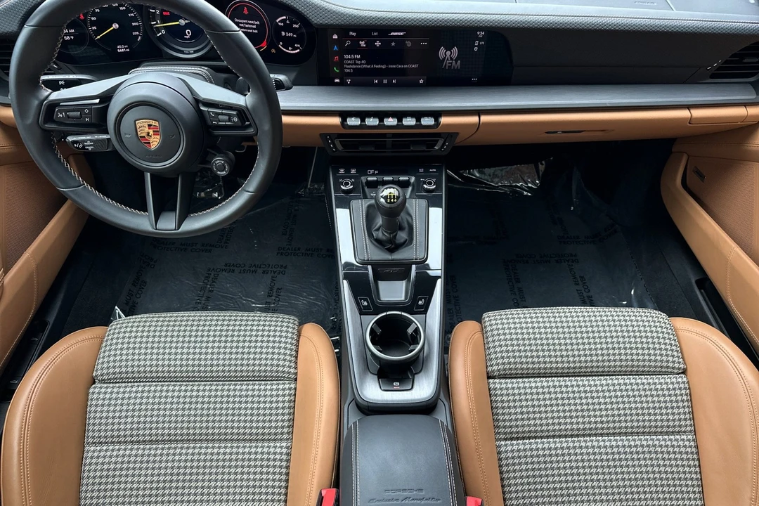 2022 Porsche 992 GT3 - Image 6 of 21