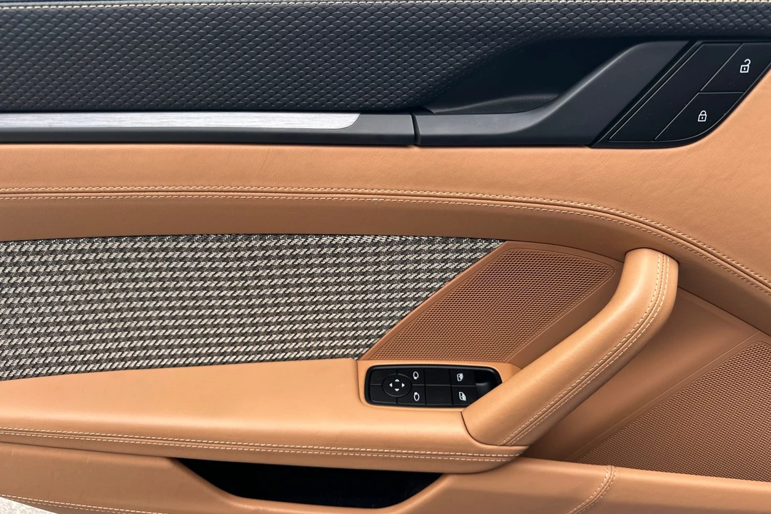 2022 Porsche 992 GT3 - Image 12 of 21