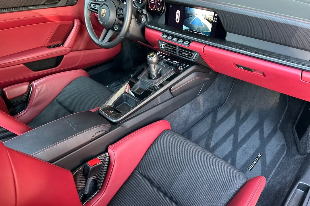 2022 Porsche 992 GT3 - Image 16 of 21