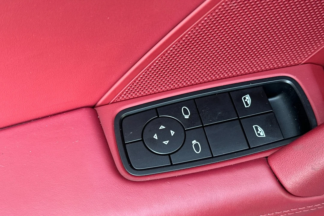 2022 Porsche 992 GT3 - Image 13 of 21