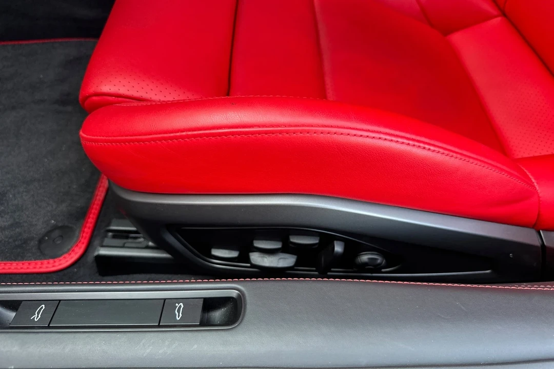 2022 Porsche 992 GT3 - Image 14 of 21