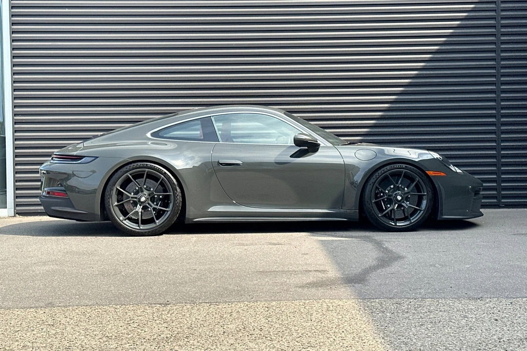 2022 Porsche 992 GT3 - Image 9 of 21