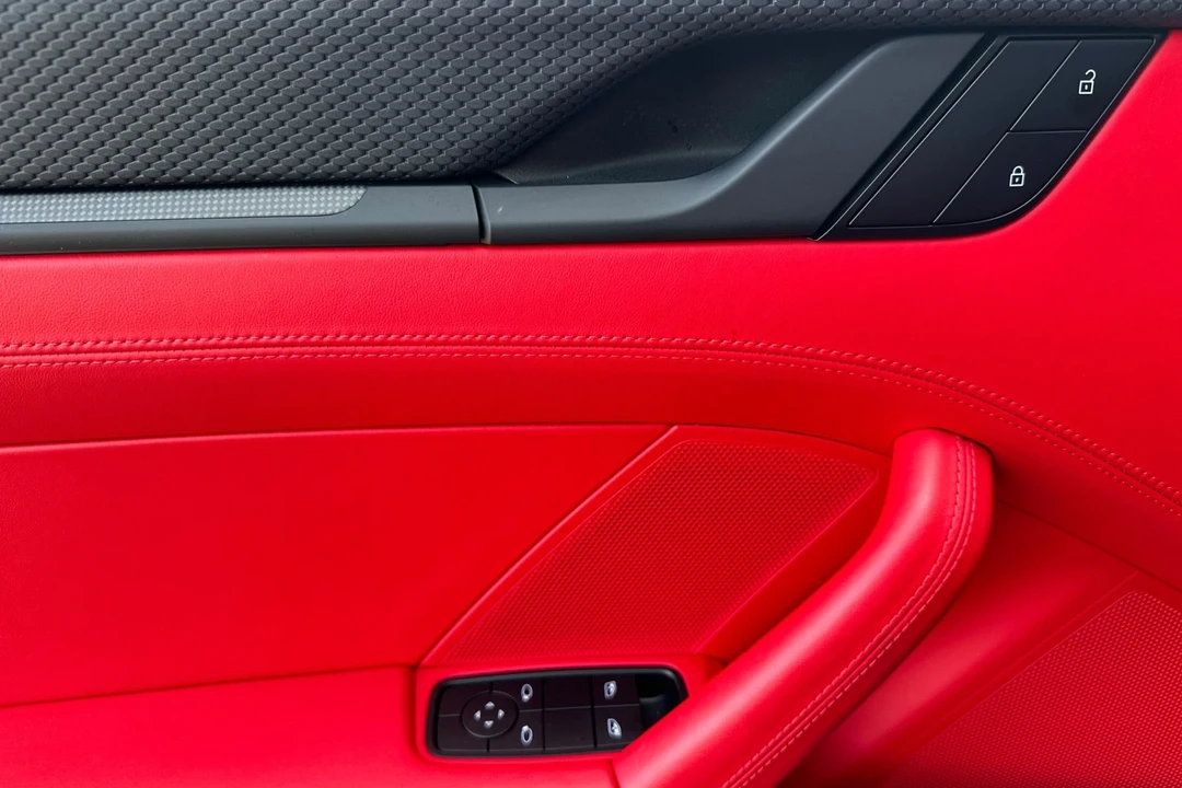 2022 Porsche 992 GT3 - Image 12 of 21