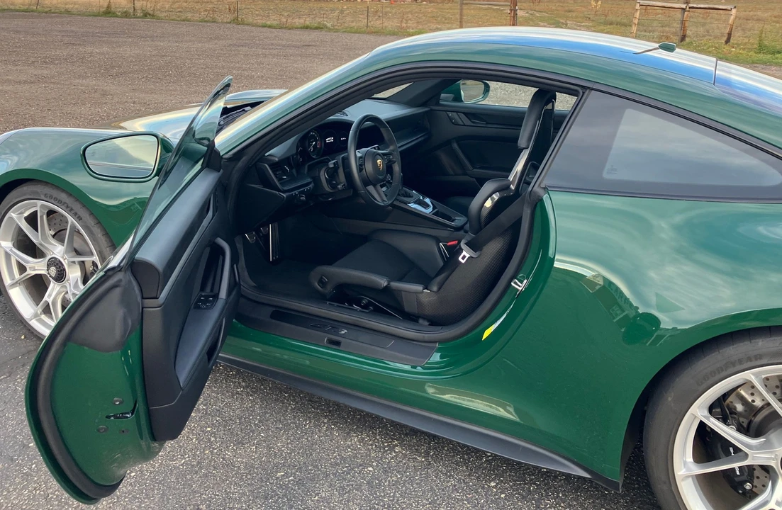 2022 Porsche 992 GT3 - Image 5 of 6