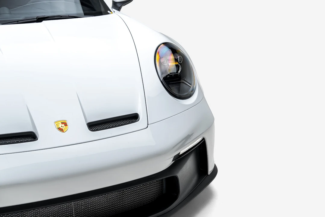 2022 Porsche 992 GT3 - Image 18 of 31