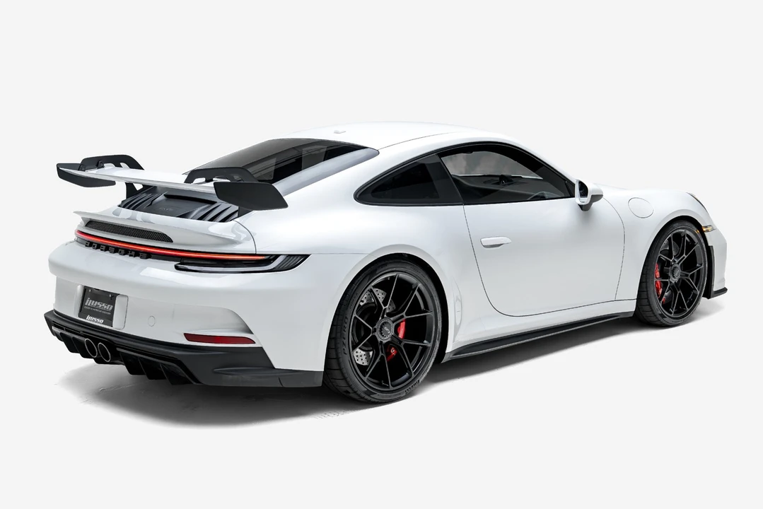 2022 Porsche 992 GT3 - Image 11 of 31