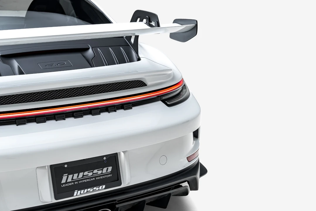 2022 Porsche 992 GT3 - Image 28 of 31
