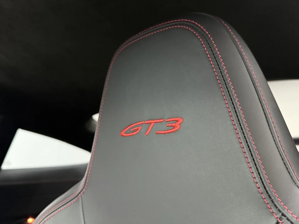 2022 Porsche 992 GT3 - Image 16 of 21