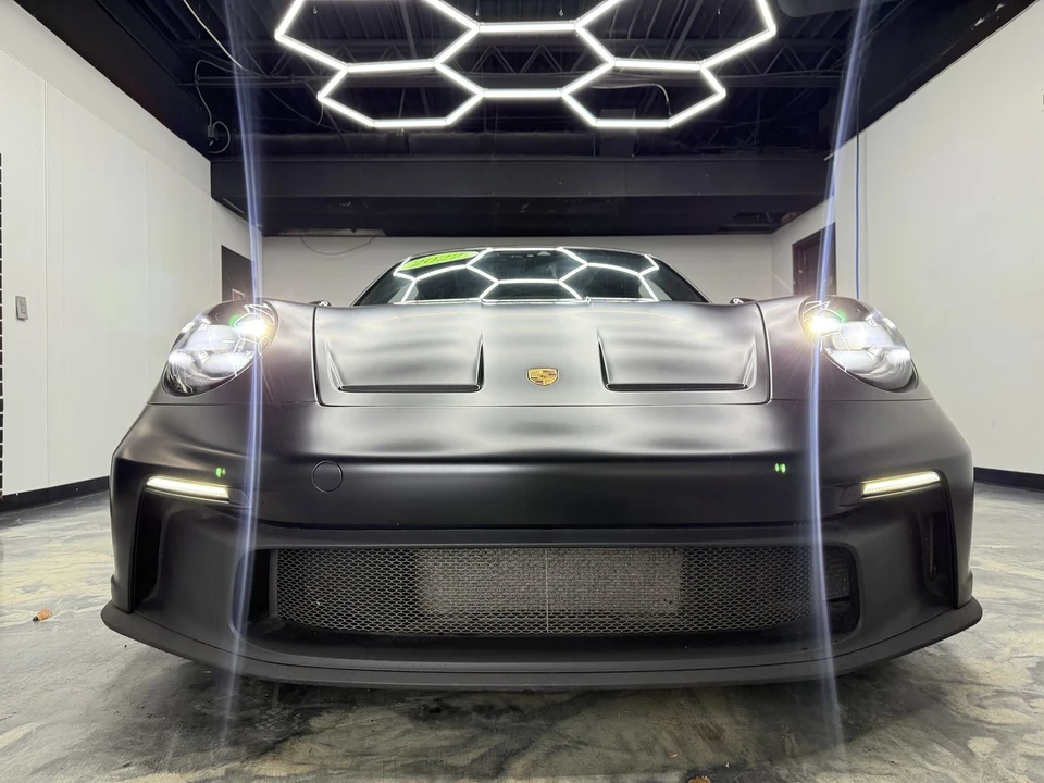 2022 Porsche 992 GT3 - Image 9 of 21