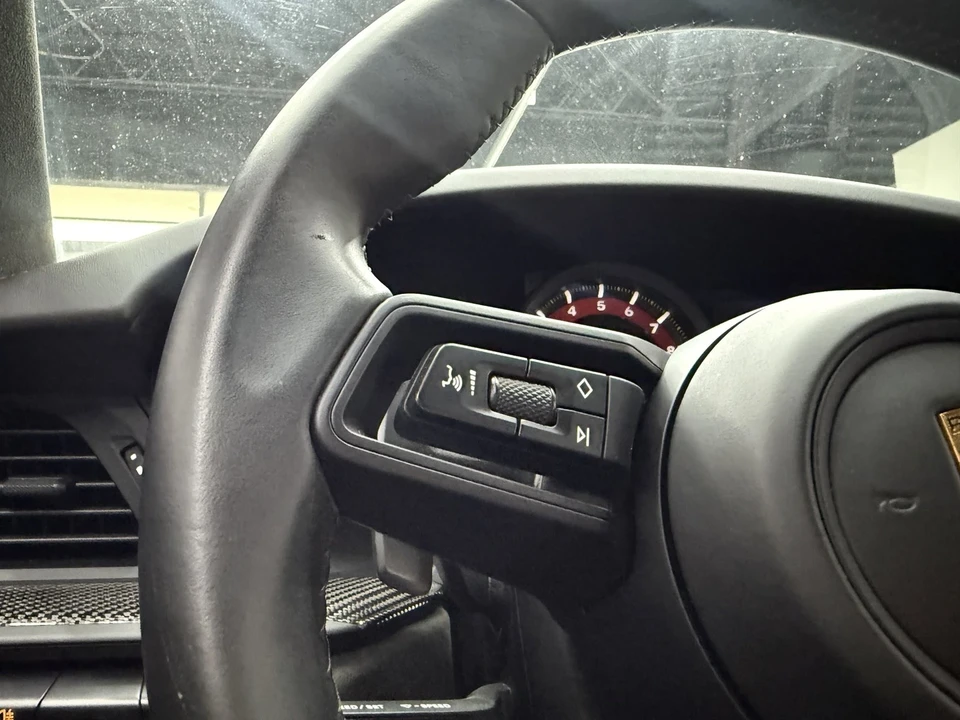 2022 Porsche 992 GT3 - Image 20 of 21