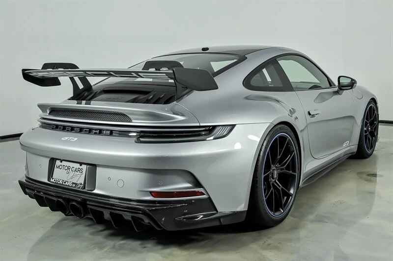 2022 Porsche 992 GT3 - Image 10 of 31