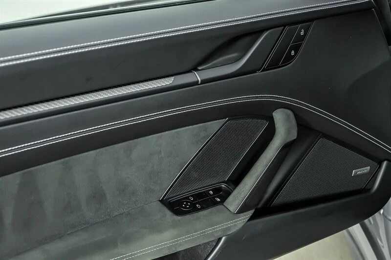2022 Porsche 992 GT3 - Image 13 of 31