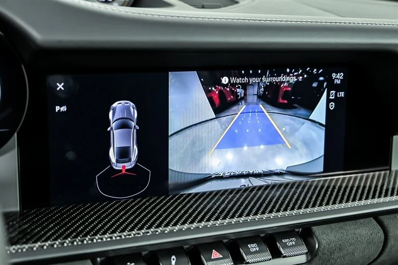 2022 Porsche 992 GT3 - Image 29 of 31