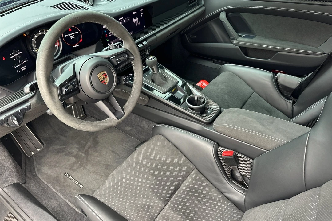 2022 Porsche 992 GT3 - Image 4 of 21