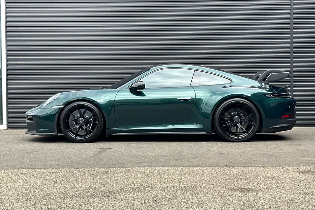 2022 Porsche 992 GT3 - Image 2 of 21