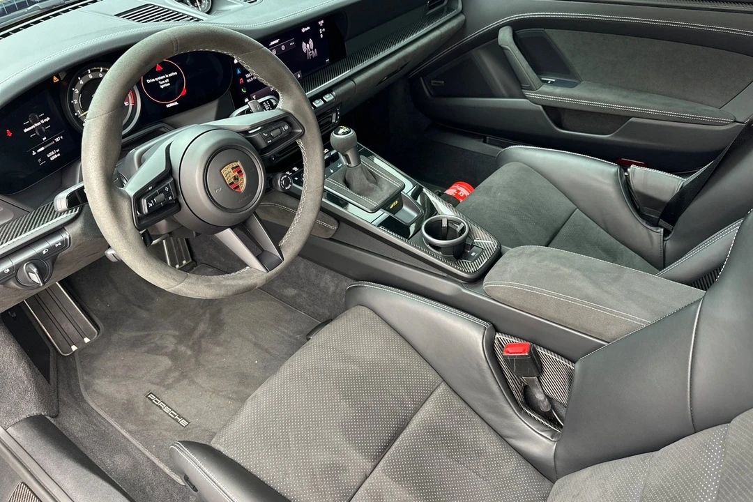2022 Porsche 992 GT3 - Image 4 of 21