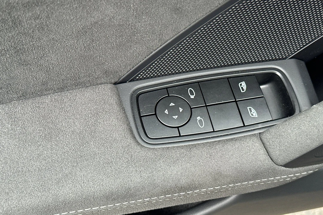 2022 Porsche 992 GT3 - Image 13 of 21