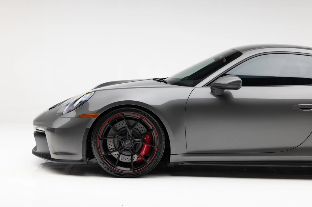 2022 Porsche 992 GT3 - Image 17 of 21