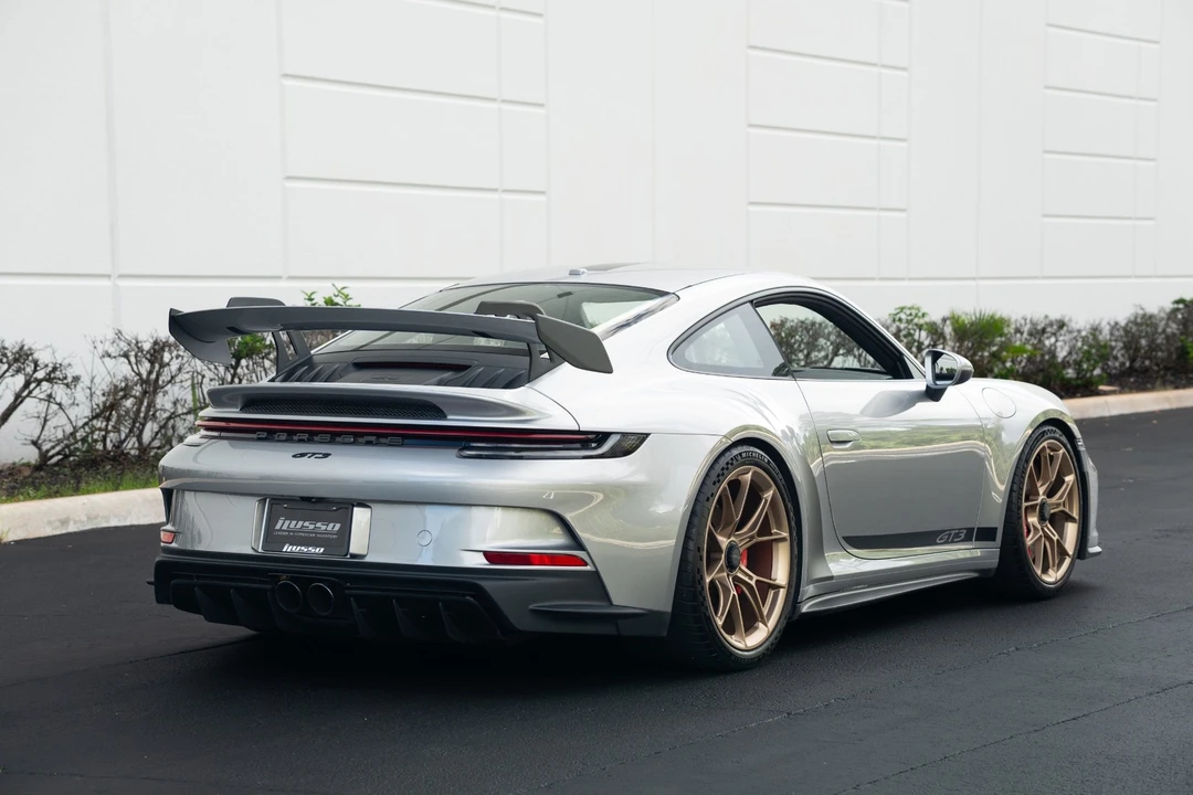 2022 Porsche 992 GT3 - Image 18 of 21