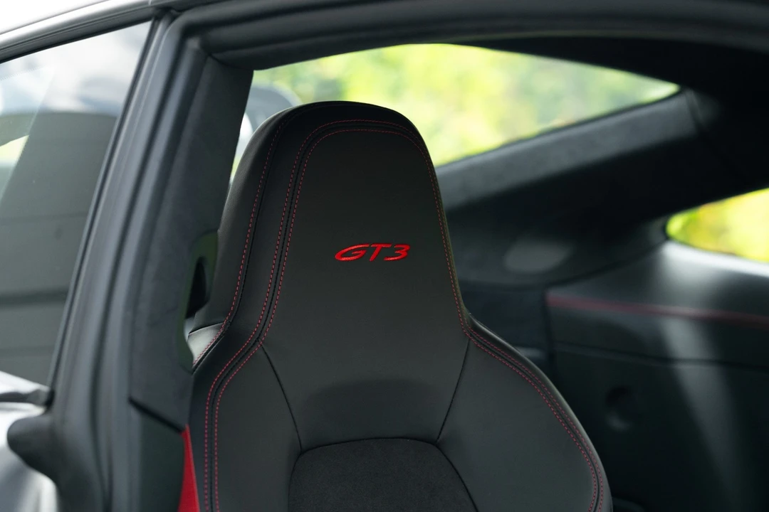 2022 Porsche 992 GT3 - Image 8 of 21
