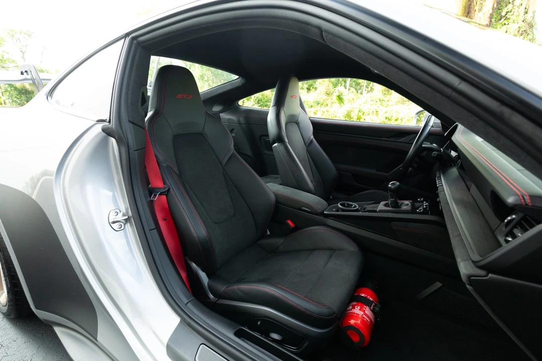 2022 Porsche 992 GT3 - Image 7 of 21