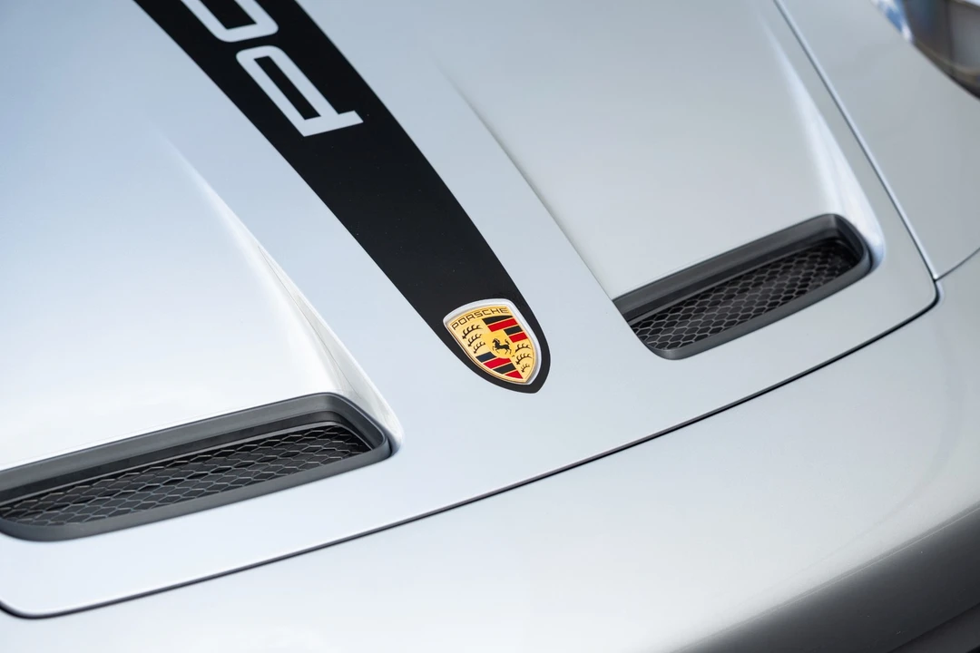 2022 Porsche 992 GT3 - Image 13 of 21