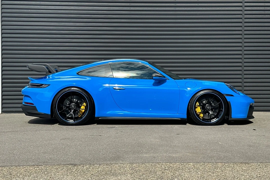 2022 Porsche 992 GT3 - Image 9 of 21