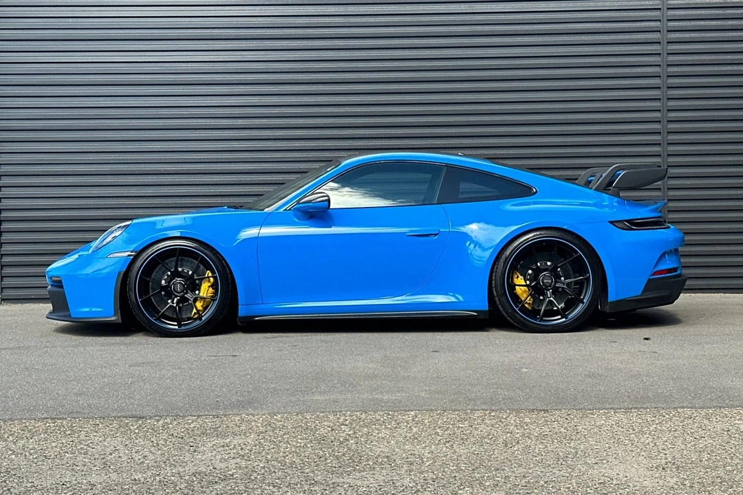 2022 Porsche 992 GT3 - Image 2 of 21