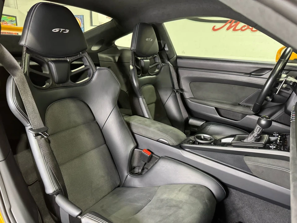 2022 Porsche 992 GT3 - Image 11 of 21