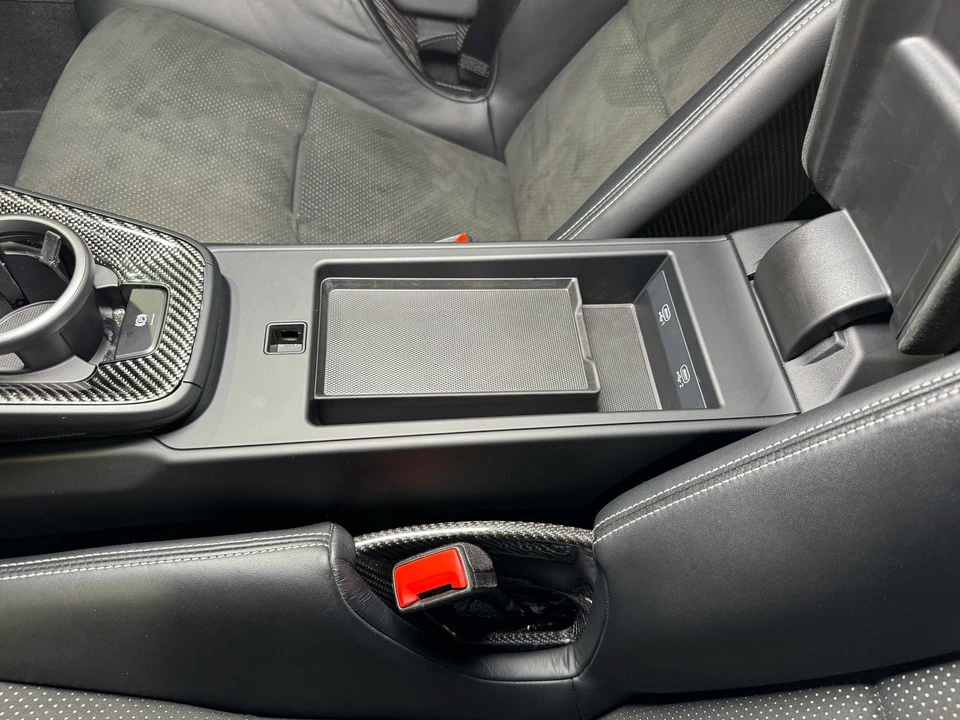 2022 Porsche - Image 29 of 31