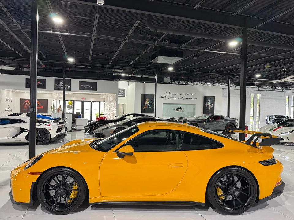 2022 Porsche 992 GT3 - Image 4 of 12