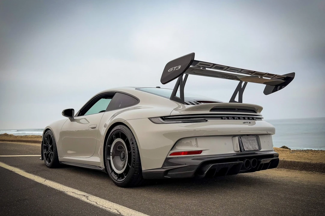 2022 Porsche 992 GT3 - Image 2 of 9