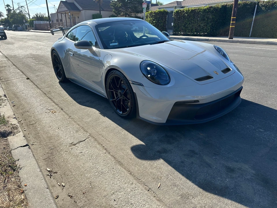 2022 Porsche 992 GT3 - Image 3 of 12